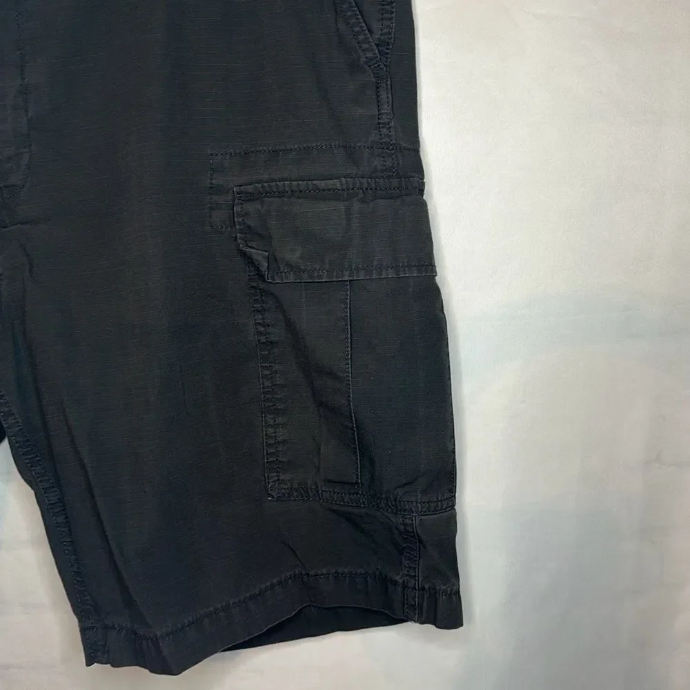 Levi’s Strauss & co Two Horse Brand Gray Cargo Shorts size 40‎